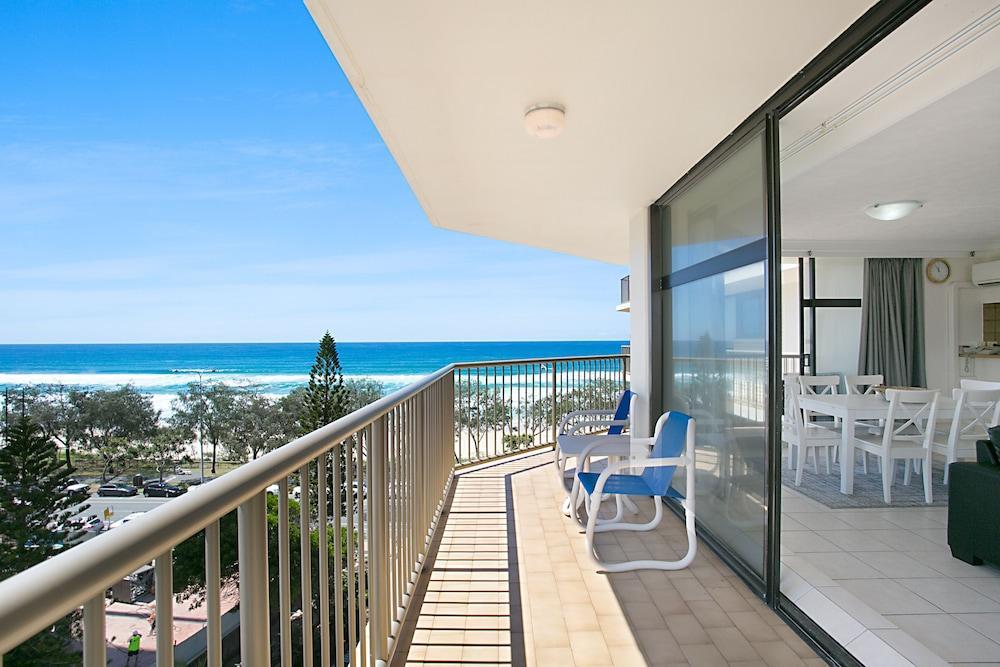 Breakfree Imperial Surf Aparthotel Gold Coast Exterior photo